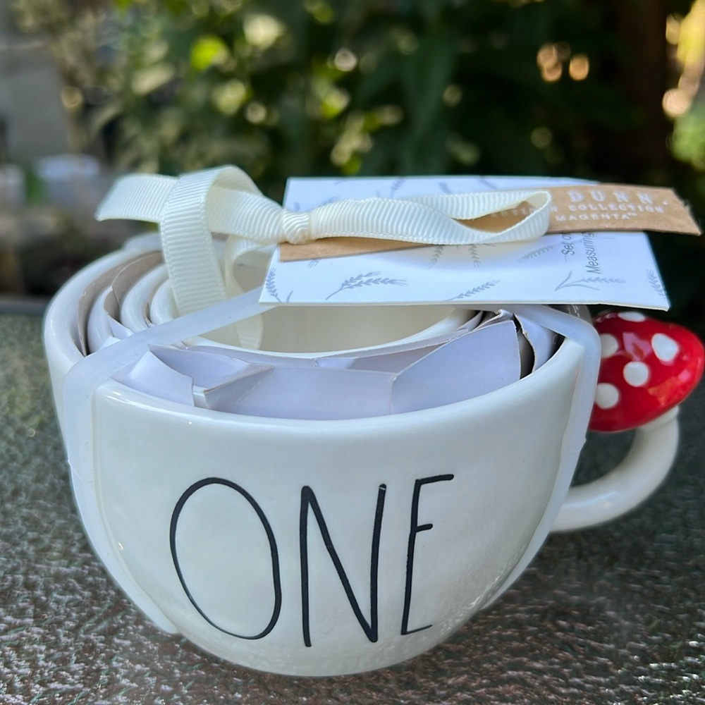 Rae Dunn mushrooms measuring cups